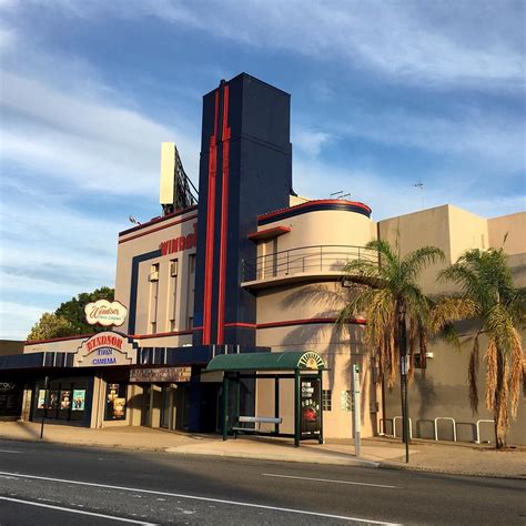 windsor airport cinema